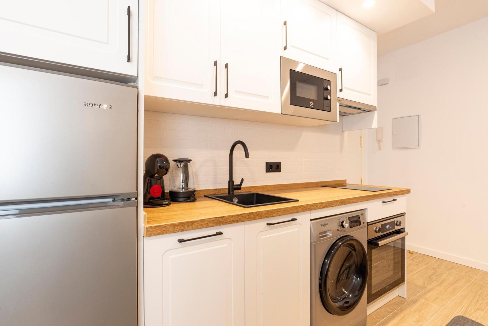 II Cozy & Modern Apartment Ayr مالقة المظهر الخارجي الصورة