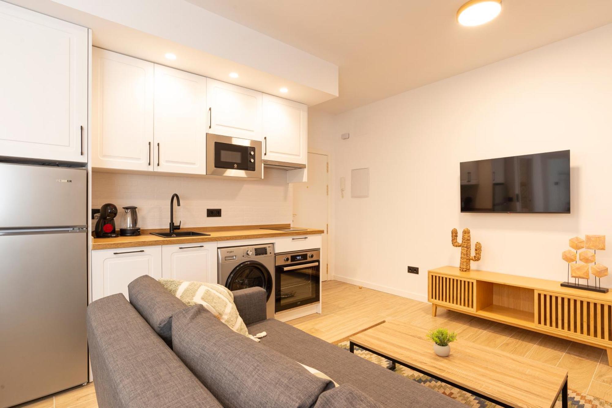 II Cozy & Modern Apartment Ayr مالقة المظهر الخارجي الصورة